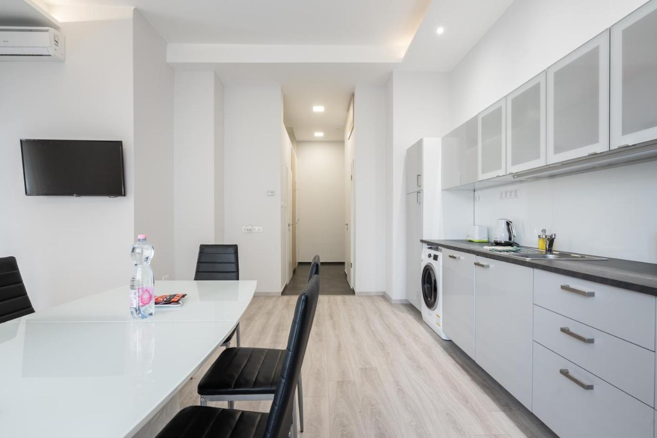 Cascade Corvin Apartment Budapest Exterior photo